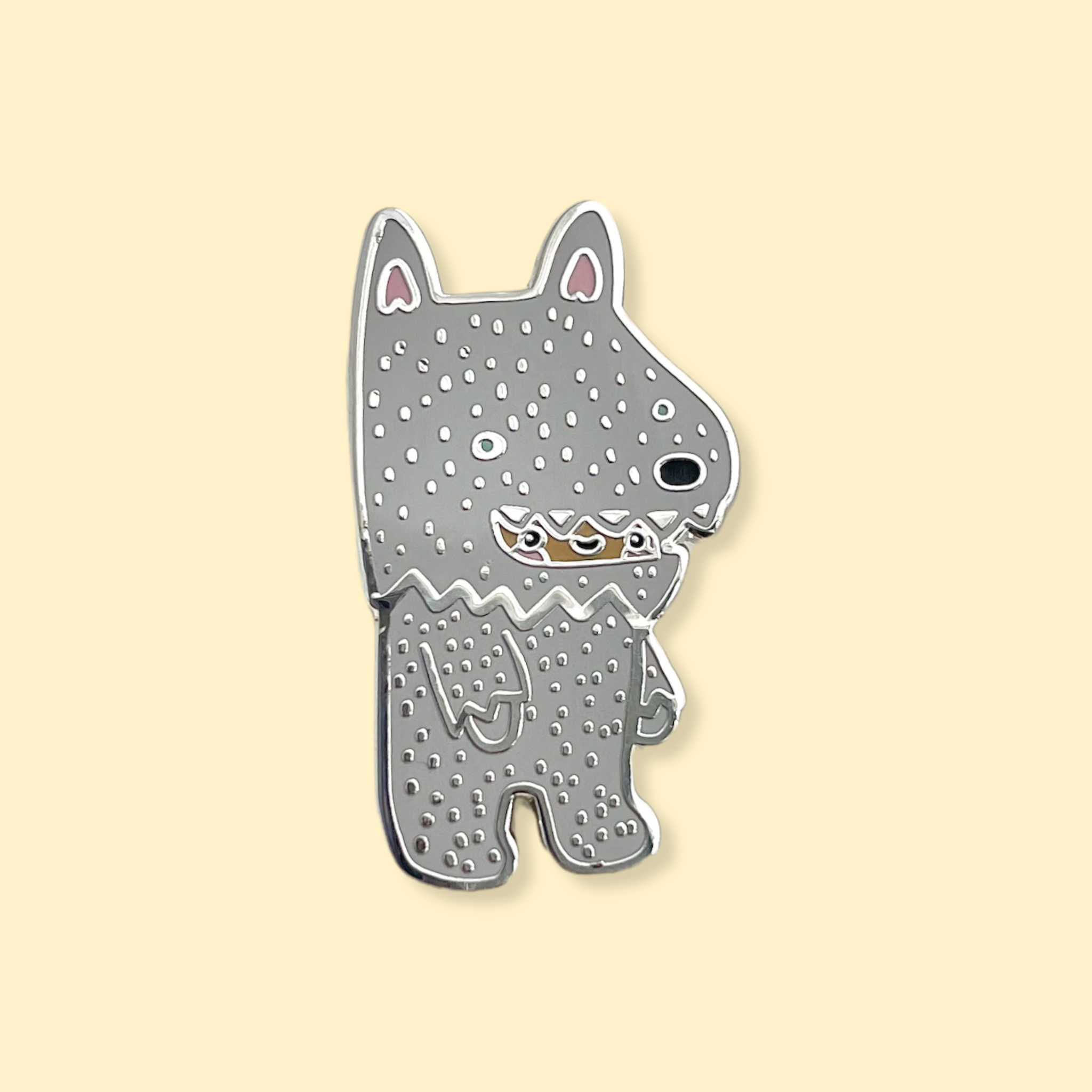 Chonky Wolfe Enamel Pin